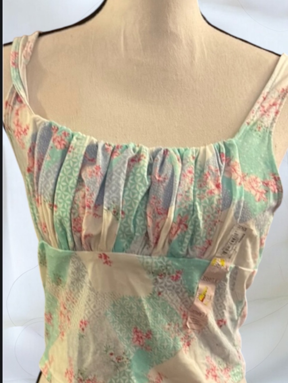 SO Floral Mint and White Pleated Tank Top NWT